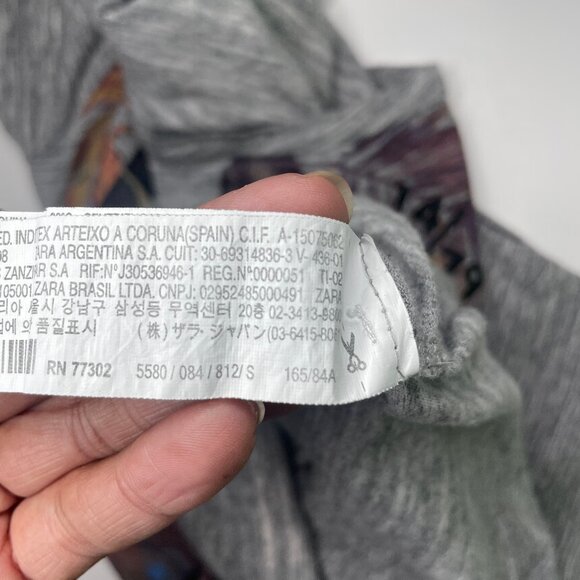 Zara Trafaluc S Gray Floral "ME IS ALL YOU NEED" Distressed Cold Shoulder Top Sm - Picture 10 of 11